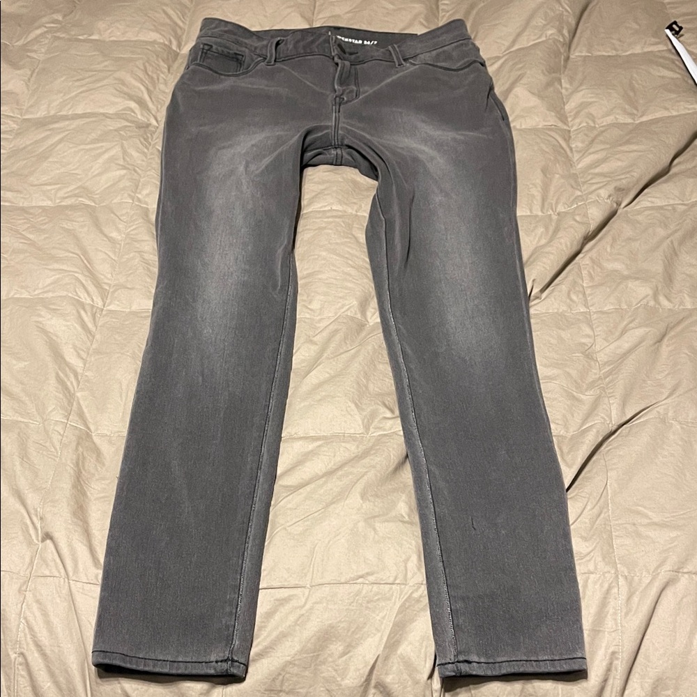 Gray/washed black OLD NAVY rockstar 24/7 jeggings